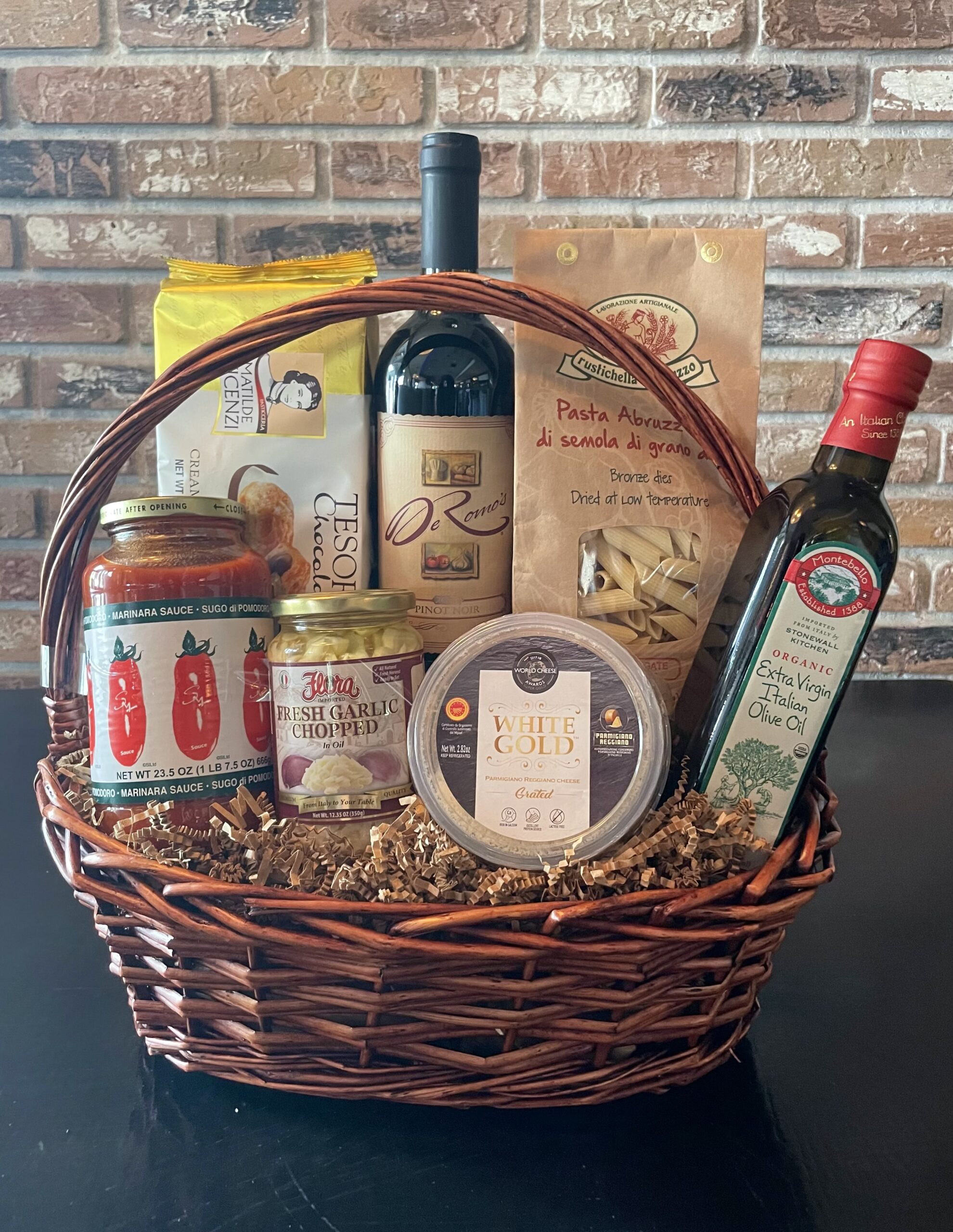 The Italian Gift Basket
